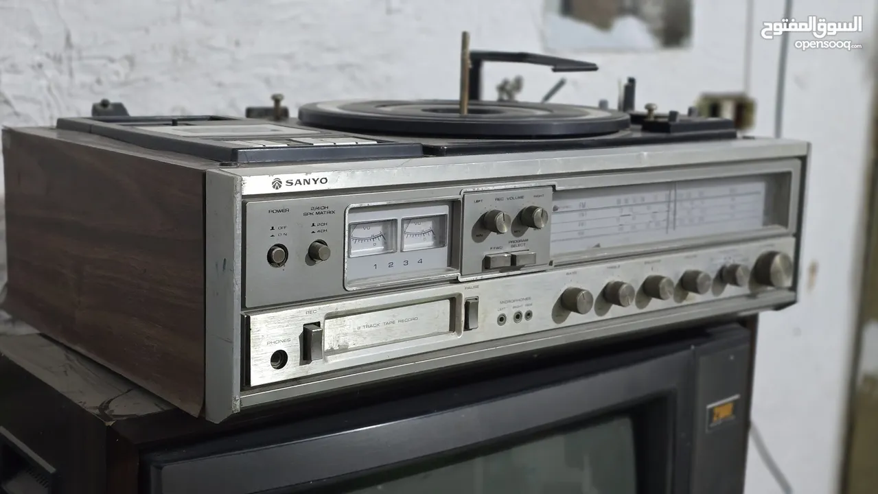 للبيع جهاز موسيقي كلاسيكي نادر Sany GXT-5260HK
