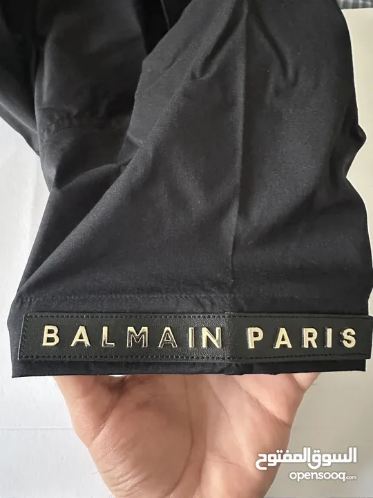 Black Balmain shirt (قميص بالمان اسود)