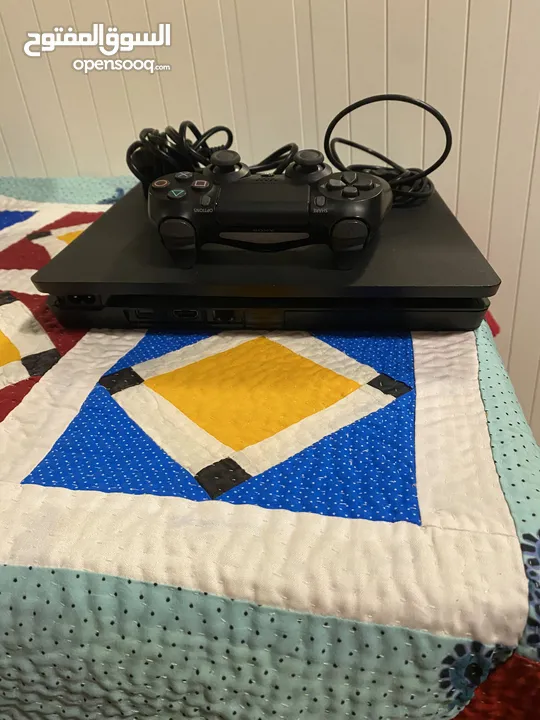 Ps4 slim used ( including charger , controller and power cord