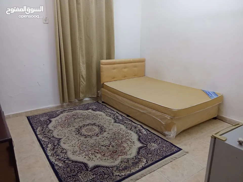 غرف الإيجار ف الخوير موظفات، موظفين، العوايل Rooms for rent in Al Khuwair For female employees, male
