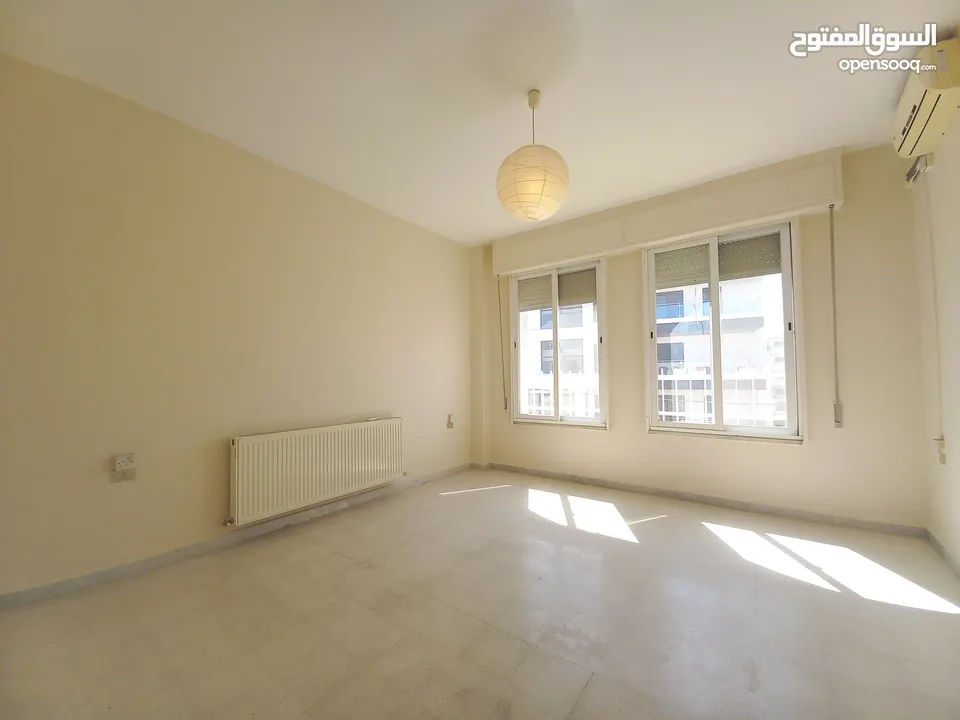 شقة غير مفروشة للإيجار في دير غبار  ( Property 34720 )-175072380