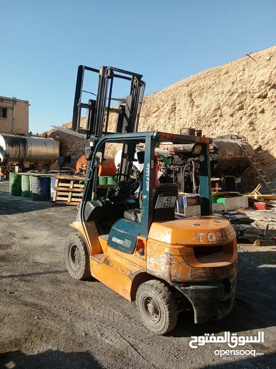 تاجير الرافعات الشوكيه تحميل وتنزيل جميع انواع البضائع تاجير الرافعات الشوكيه نقل البضائع تحميل السي