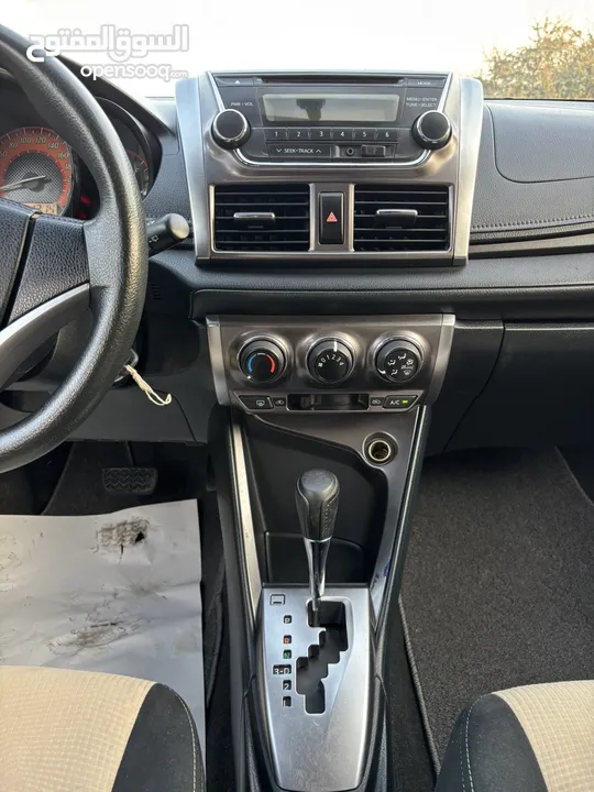 TOYOTA YARIS—2015–GCC—FREE ACCIDENT—LOW MILAGE—EXCELLENT CONDITION