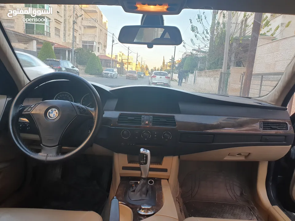 بي ام 520 موديل 2004 e60