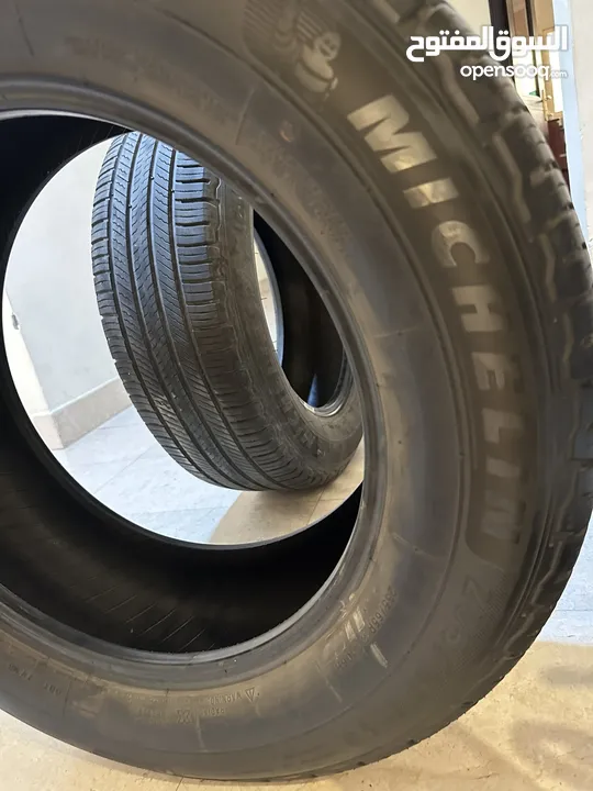 Used GMC Acadia Tyres-18 Michelin  تواير ميشلين جي ام سي اكاديا  مستعمله موديل قديم 2017