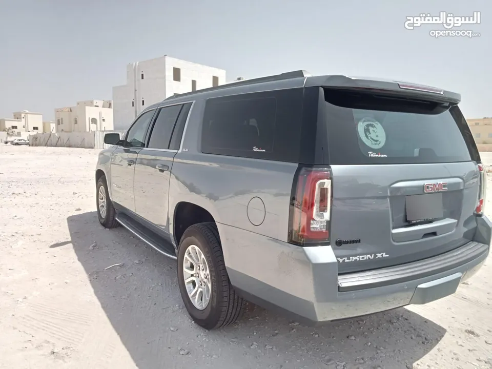 للبيع سيارة جمس كبيرة