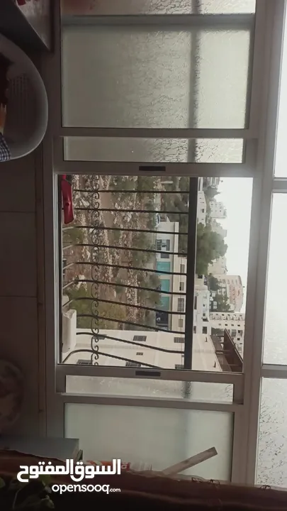 شقه للبيع بموقع مميز بسعر مناسب