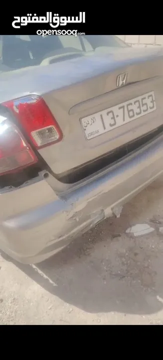 هوندا سيفيك شمباني للبيع على وضعها تعرضت لحادث وبحاجة لأصلاح