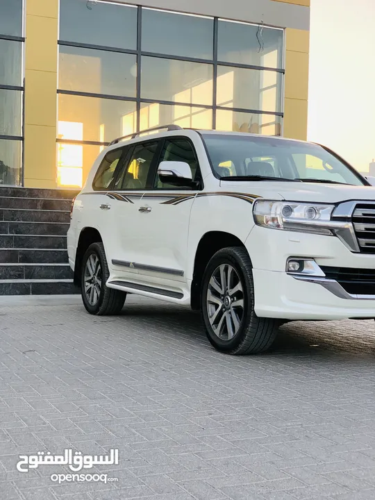 Toyota Land Cruiser 2016 model Gcc