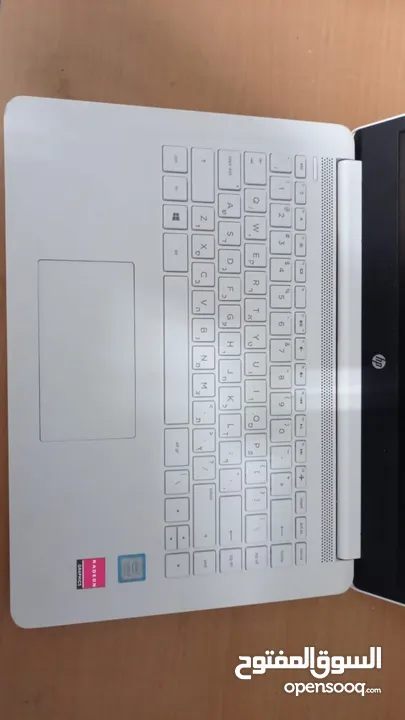 HP Notebook 14-BP I5 8th gen مع كرت شاشة Readeon