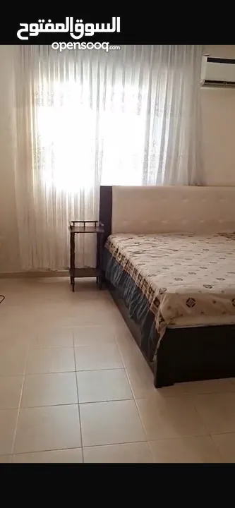 شقه مفروشه للييع اسكان البيدر منطفه راقيه ومرتبه شقه مشمسه ولقطه