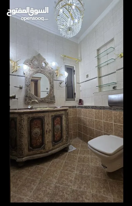 شقة للإيجار مفروش او غير مفروش طابقية مع روف و ترس كبير  Big department for rent in deir Ghbar amman