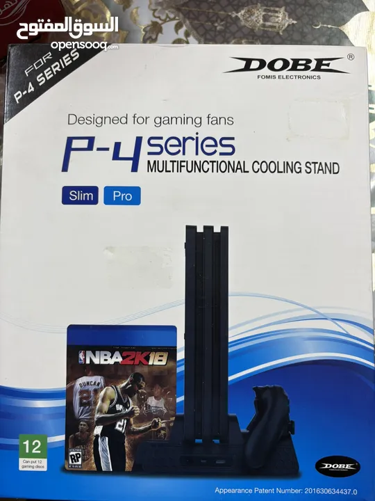 قاعدة PS4 و اشرطة ومبرد متعددة الوظائف لجهاز PS4