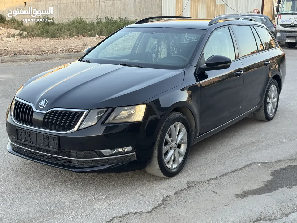 سكودا اوكتافيا 2019/18 اتومات