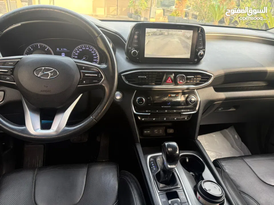 سنتافه. فلللللللل مسكررررررر بسعررررررز حرق حرق.