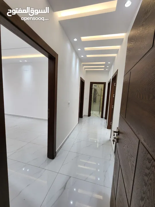 شقة فارغة للبيع في خلدا - ref: 14593