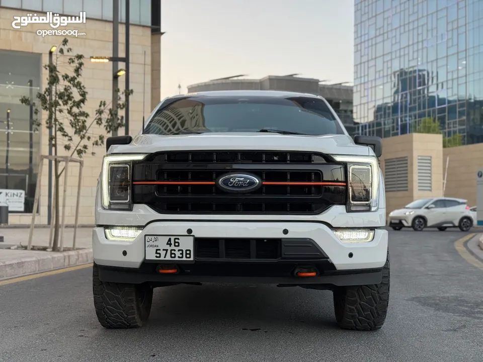 Ford f150 Lariat hiybrd 2021