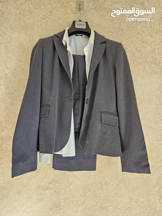 Ladies/ Girls  3 piece Suit Clearance Sale