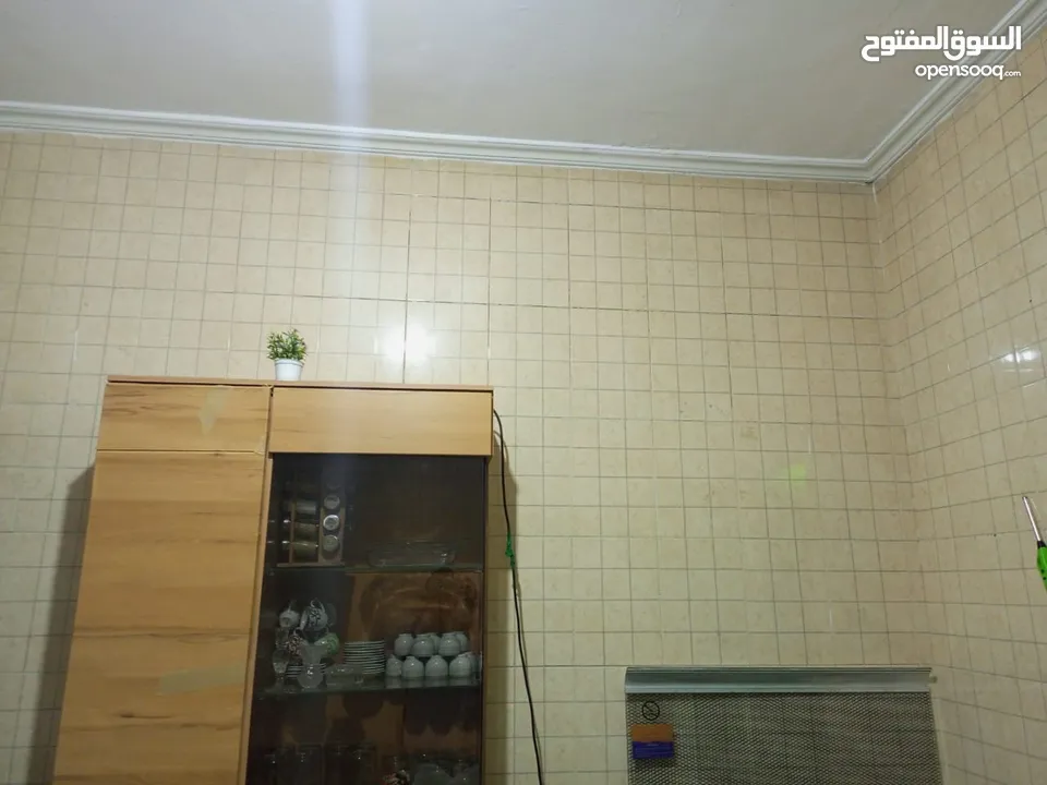 شقة للبيع بالقرب من الاوتستراد