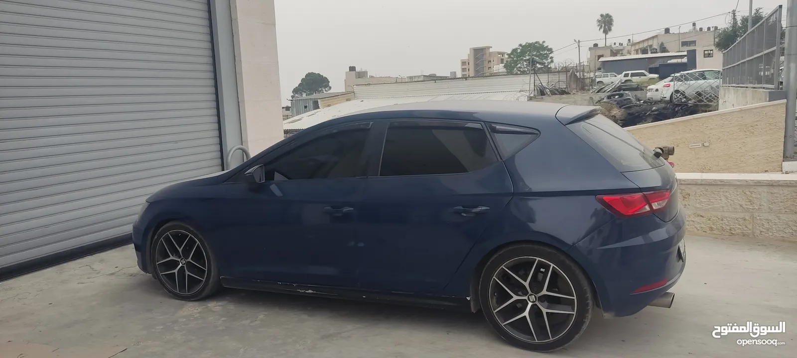 سيت ليون ترخيص 17