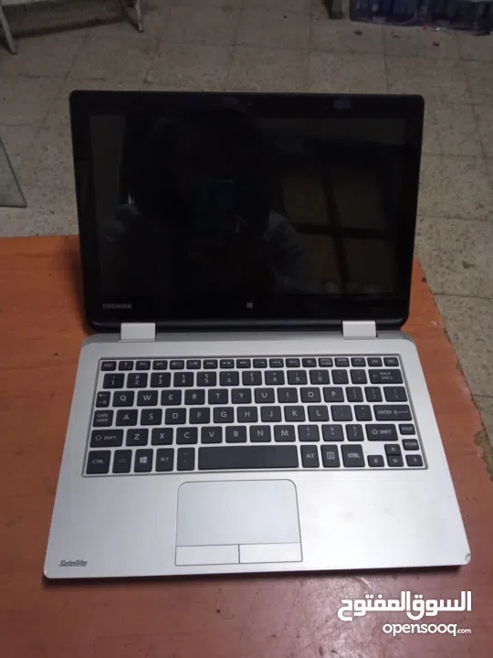 إعلان بيع لابتوب Toshiba Satellite