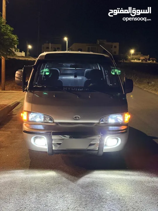 باص هونداي H100
