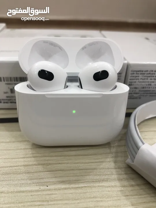 سماعات أبل Airpods pro 2   Airpods 3 ايربودز