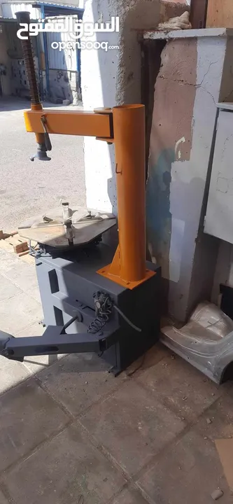 بيع ماكينه بناشر