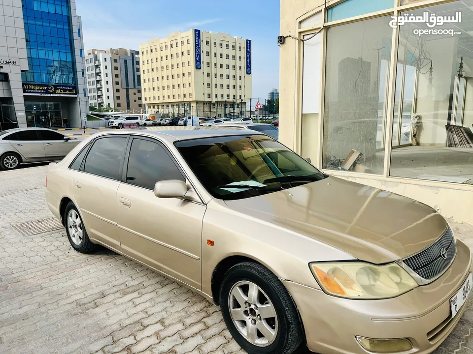 Toyota Avalon 2001