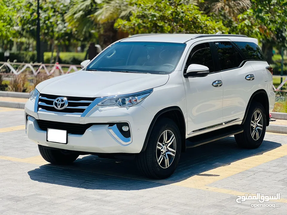# TOYOTA FORTUNER ( YEAR-2020) SINGLE USER, 4x4 DRIVE, 7 SEATER SUV JEEP FOR SALE
