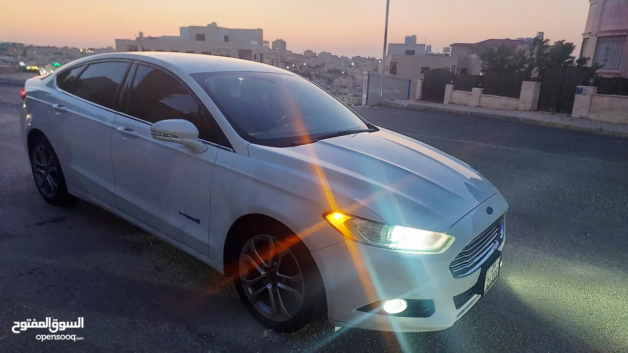 فورد فيوجن فحص كامل موديل 2015 للبيع السياره وكالة مش ناقصها ولا اشي معموللها صيانه كاملة