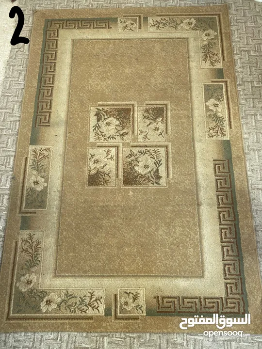 سجاد مستعمل نظيف بحالة جيدة
