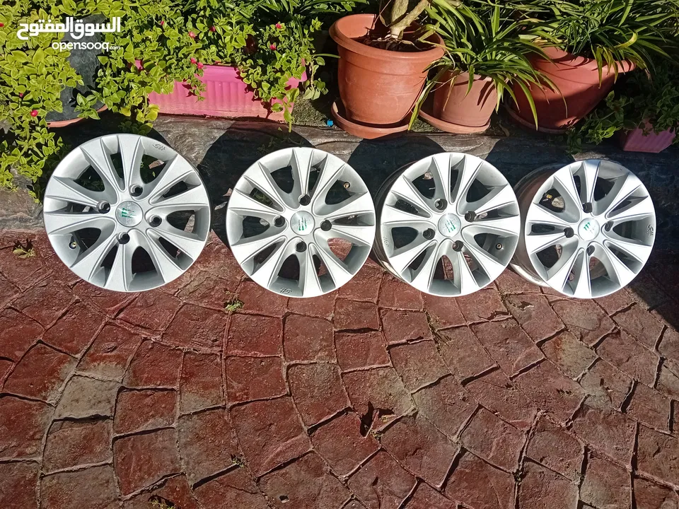 جنطات ألومنيوم 14 Aluminium Wheels شبه جديدة
