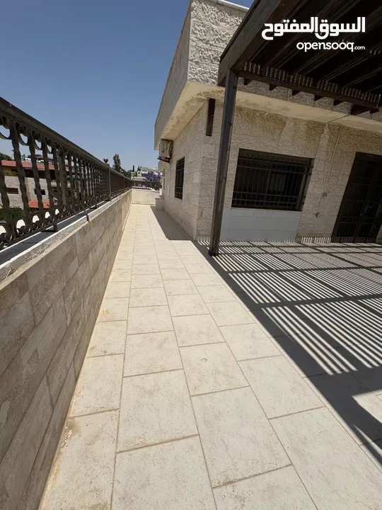روف مع ترس بإطلالــــه مميزة