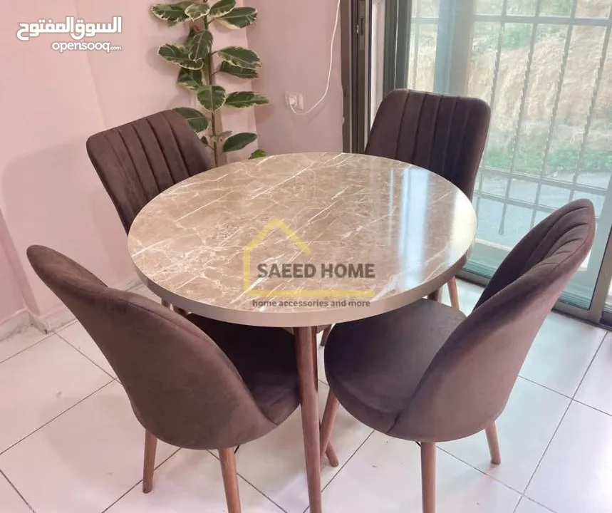 طاولة سفرة دائرية مع 4 كراسي سطح الطاولة خشب ملبس فورمايكا – مقاوم للخدوش وسهل التنظيف