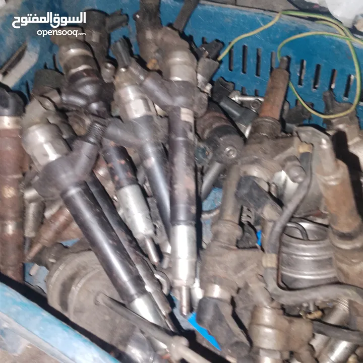 قطع غيار سيارات