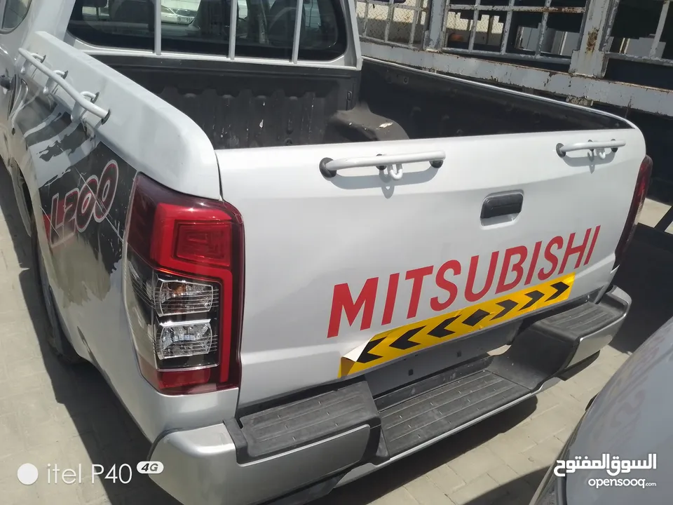 Mitsubishi pick-up 2019 model excellent condition