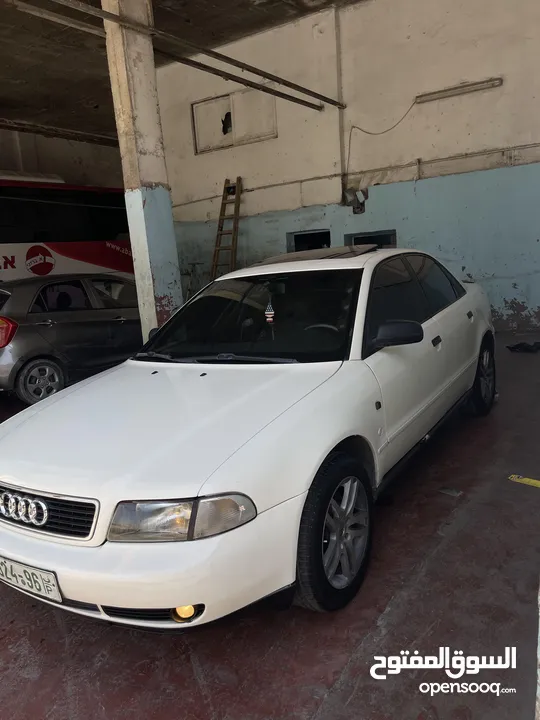 اودي A4. S4 1996 للبيع فقطط