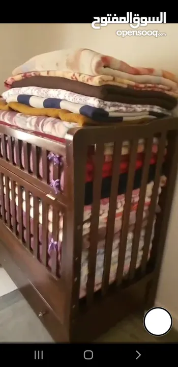 تخت بيبي زان بحاله ممتازه