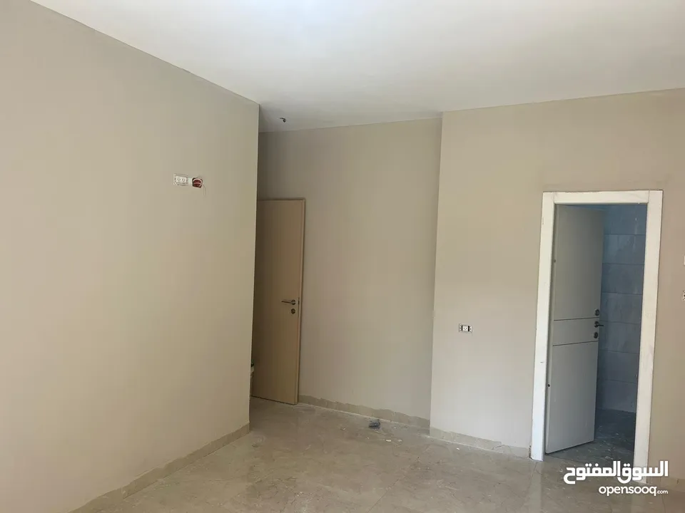 شقة مشطبة للبيع