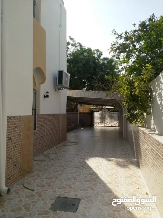 3 Bedrooms Villa for Sale in Al Hail REF:990R