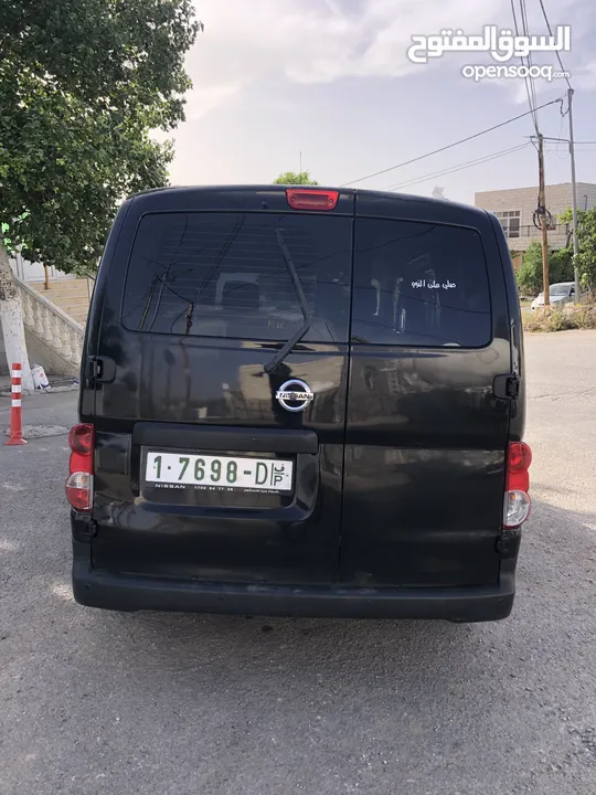 باص نيسان nv200 ست ركاب ‏ جير عادي ماتور 1500 قطارة ديزل