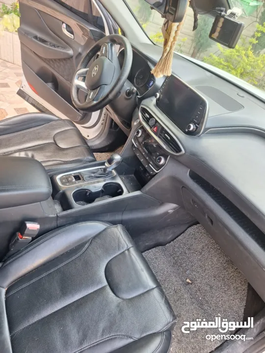 سنتافيه 2020 برخصة