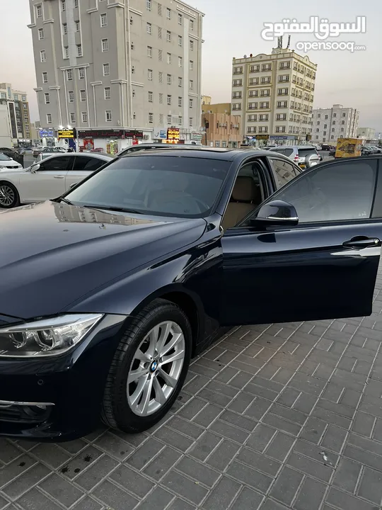 Bmw 320i للبيع