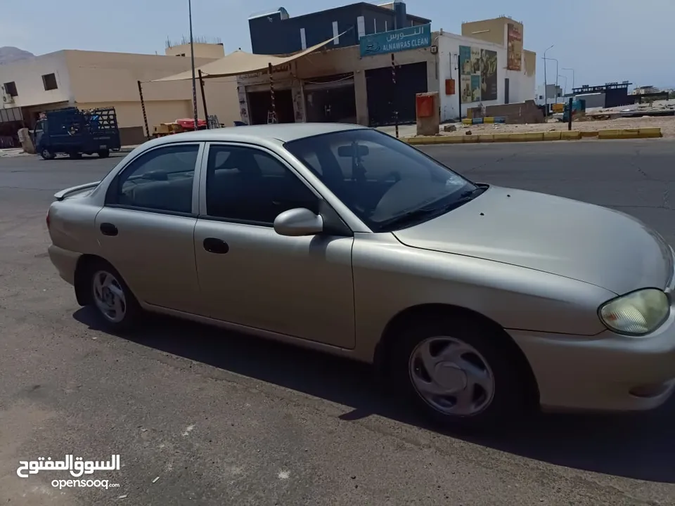 كيا سيفيا 2 بحالة ممتازة للبيع