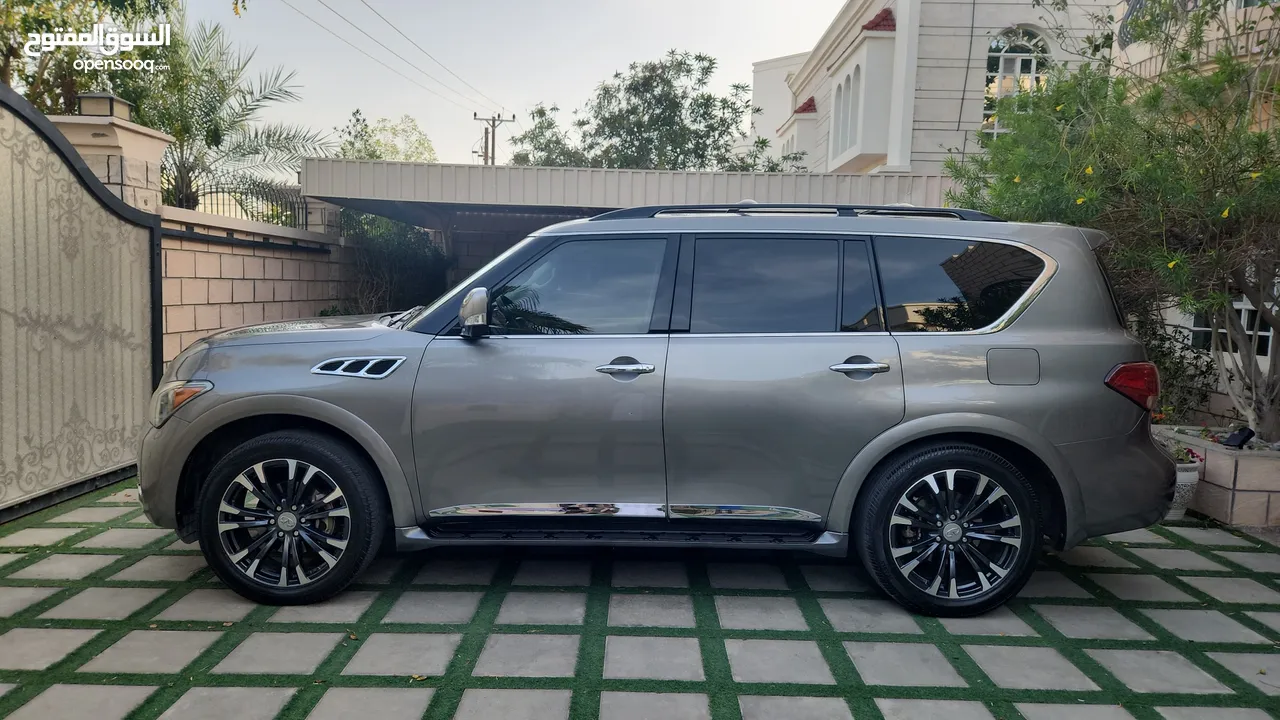 انفنتي qx56 2013  وارد أمريكا بحدث بسيط جدا