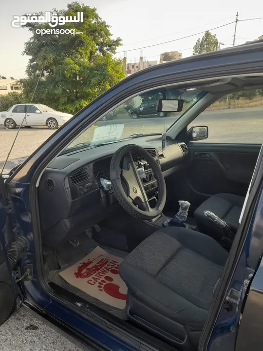 جولف موديل 1994 ماتور 1600 فتحة سنتر اصلي بور  جهاز انذار  شصيات نظاف