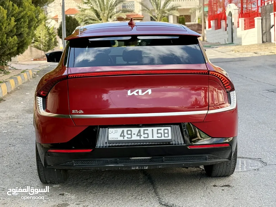 كيا EV 6 2022 فل وجمرك جديد ماشيه 30 الف بسعر مغري كاش واقساط بدفعه 3000 دينار