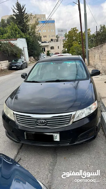 سيارة للبيع