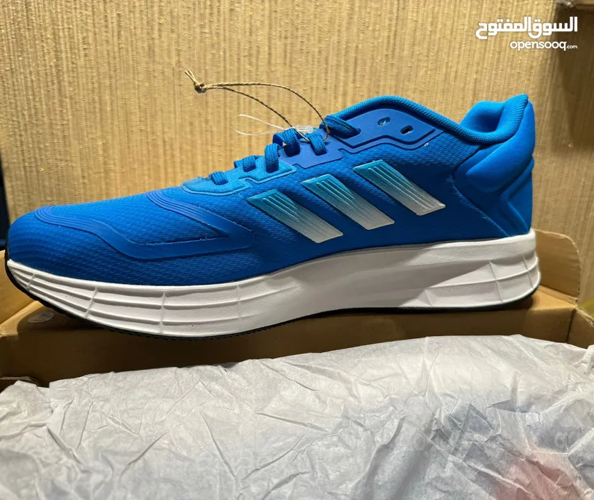 Adidas light motion